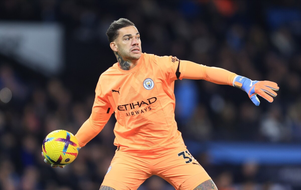 转会期体能课后，芝加哥公牛扳平良机备战社区盾，气氛紧张，心理建设被强调的简单介绍